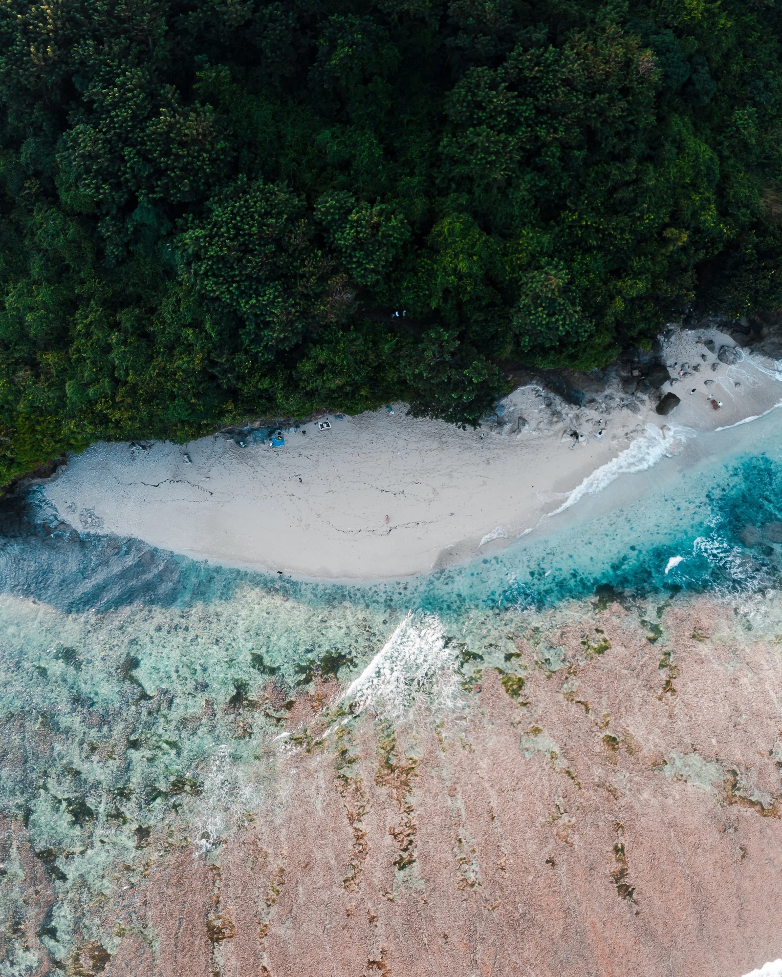Uluwatu with Aggie-18.jpg